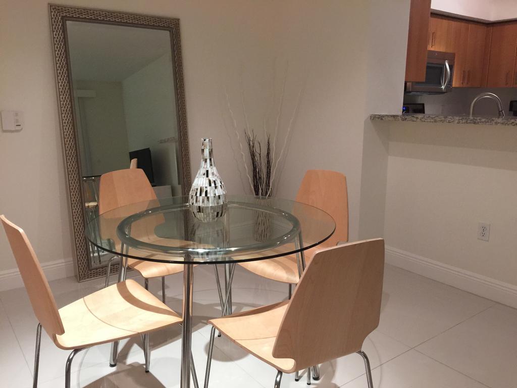Lyx Suites At Merrick Park In Coral Gables Rom bilde