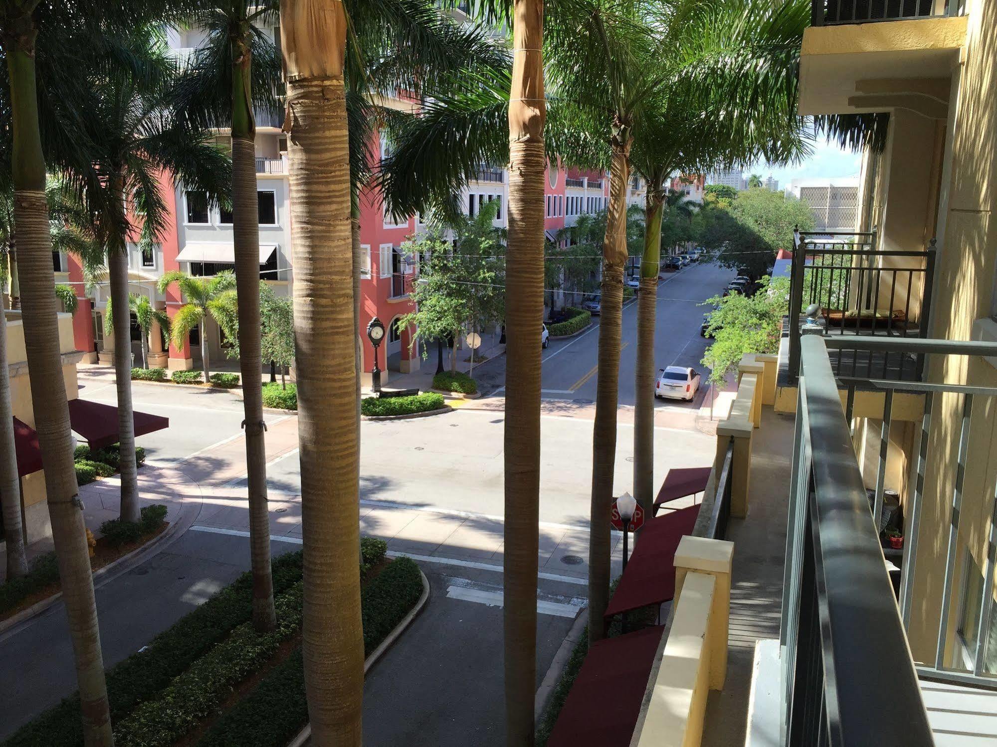 Lyx Suites At Merrick Park In Coral Gables Eksteriør bilde