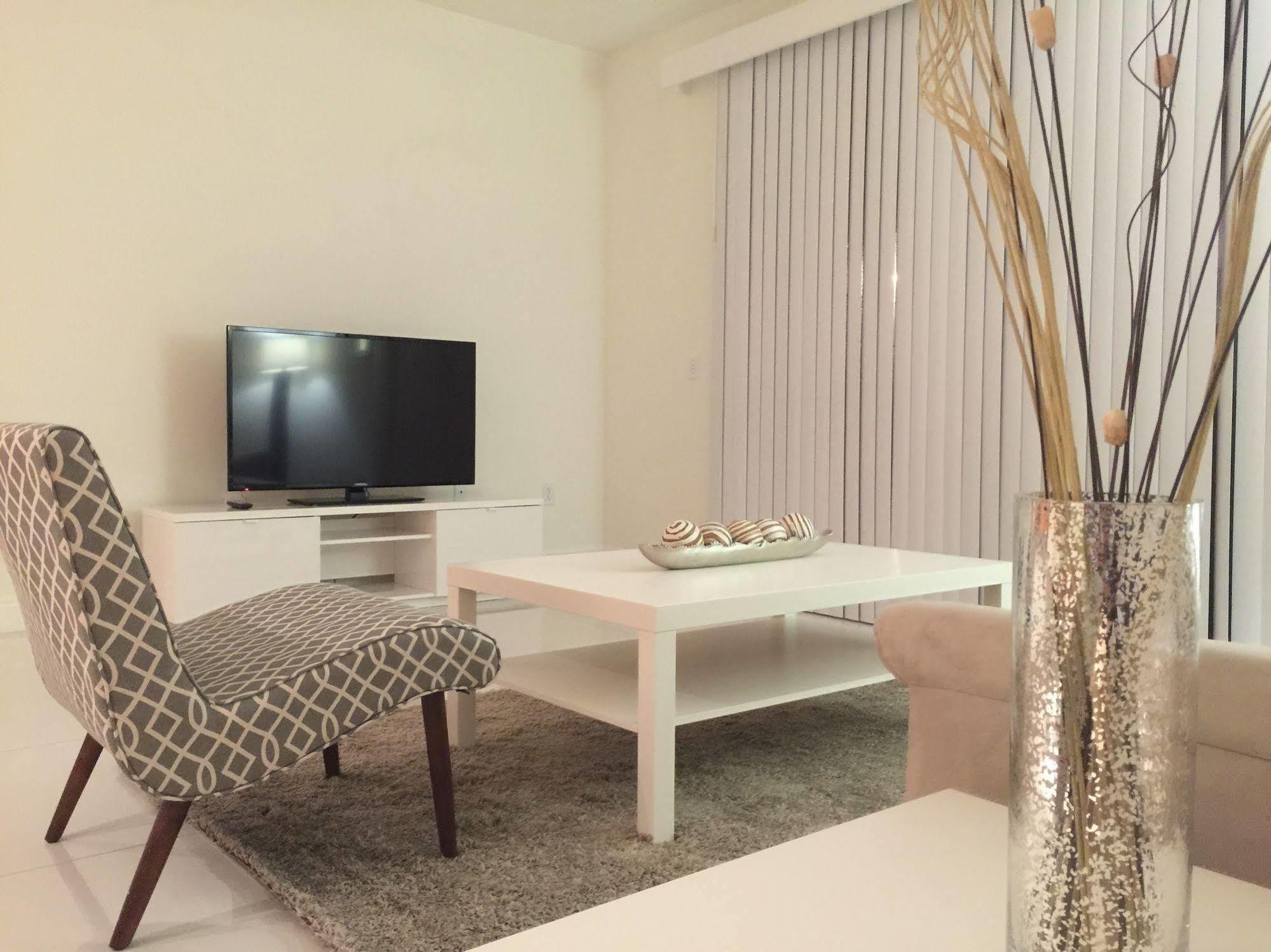 Lyx Suites At Merrick Park In Coral Gables Eksteriør bilde